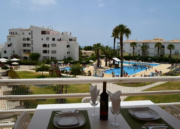 Lovely Estrela Vau Apt - Swimming Pool View